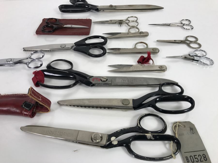 Various Industrial Seamstress Scissors Mostly WISS From Hollywood Wardrobe Designer I Love Lucy [Photo 3]