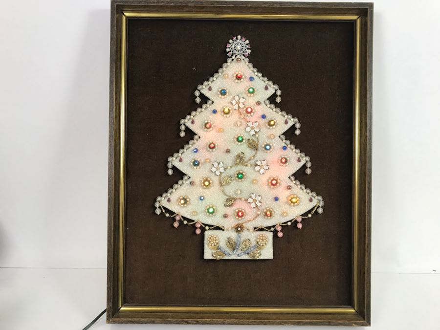 Framed Light Up Christmas Tree Wall Hanging With Costume Jewelry [Photo 2]
