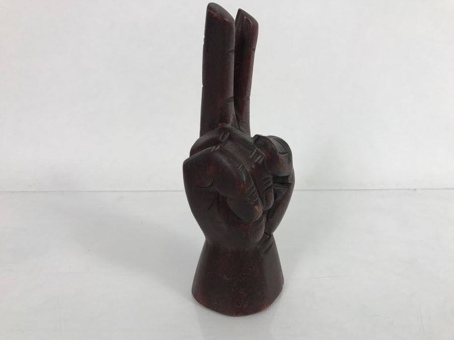Vintage Carved Wood Hand Peace Sign 6'H [Photo 4]