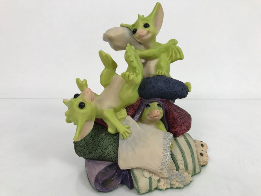 Whimsical World Of Pocket Dragons - Pillow Fight - Worldwide Limited Edition 1053 of 3500 - 1995 Real Musgrave, CWAL/CWSL - Hand Made in UK [MV $350-$400] [Photo 2]