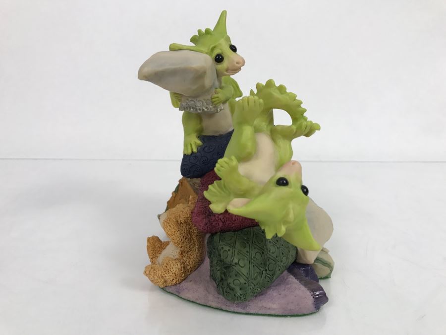 Whimsical World Of Pocket Dragons - Pillow Fight - Worldwide Limited Edition 1053 of 3500 - 1995 Real Musgrave, CWAL/CWSL - Hand Made in UK [MV $350-$400] [Photo 13]