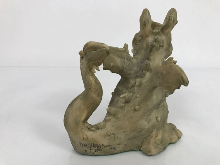 Hand Signed By Real Musgrave Pocket Dragon Figurine 1/94 - Whimsical World Of Pocket Dragons - Toady Goldtrayler - 1989 - Lilliput Lane Land Of Legend Limited - Hand Made in UK [MV $170-$225 Unsigned] [Photo 10]