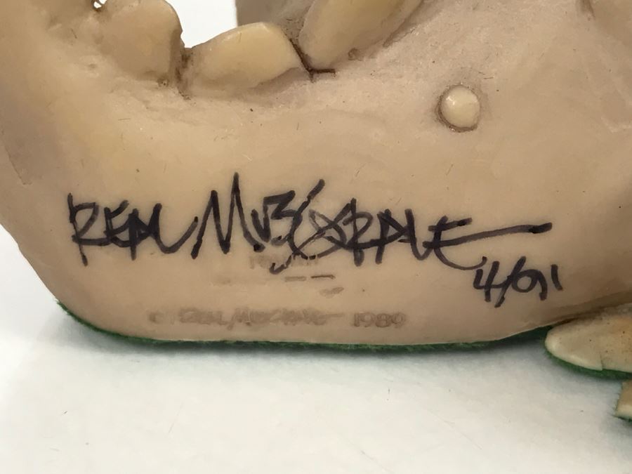 Hand Signed By Real Musgrave Pocket Dragon Figurine 4/91 - Whimsical World Of Pocket Dragons - Opera Gargoyle  - 1989 - Lilliput Lane Land Of Legend Limited - Hand Made in UK [MV $350-$400 Unsigned] [Photo 7]