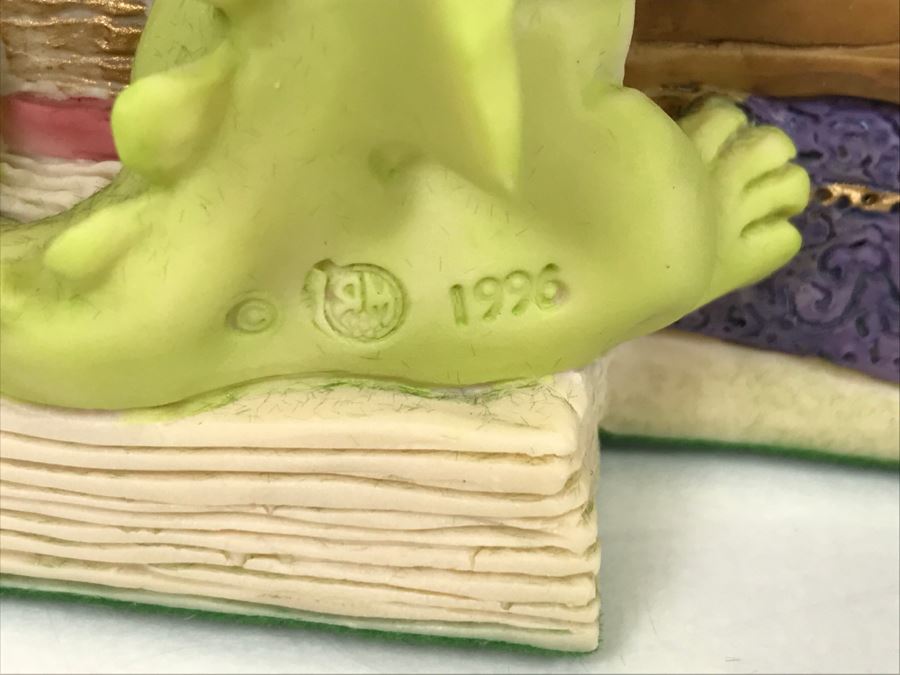 Whimsical World Of Pocket Dragons - Pocket Dragons And Friends Collectors Club - Collectors Special - Looking For The Right Words - 1996 Real Musgrave, CWSL, - Made in UK [MV $100-$130] [Photo 7]