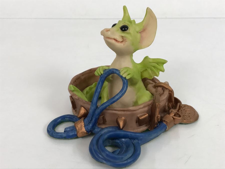 Hand Signed By Real Musgrave Pocket Dragon Figurine 4/91 - Whimsical World Of Pocket Dragons - Walkies?  - 1989 - Lilliput Lane Land Of Legend Limited - Hand Made in UK [MV $300-$400 Unsigned] [Photo 3]