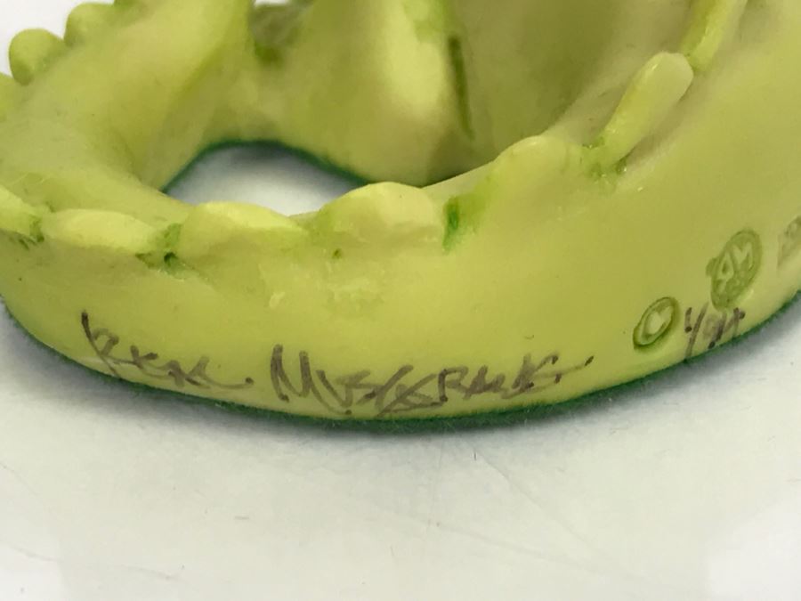 Hand Signed By Real Musgrave Pocket Dragon Figurine 4/91 - Whimsical World Of Pocket Dragons - Stalking The Cookie Jar  - 1989 - Lilliput Lane Land Of Legend Limited - Hand Made in UK [MV $30-$40 Unsigned] [Photo 12]