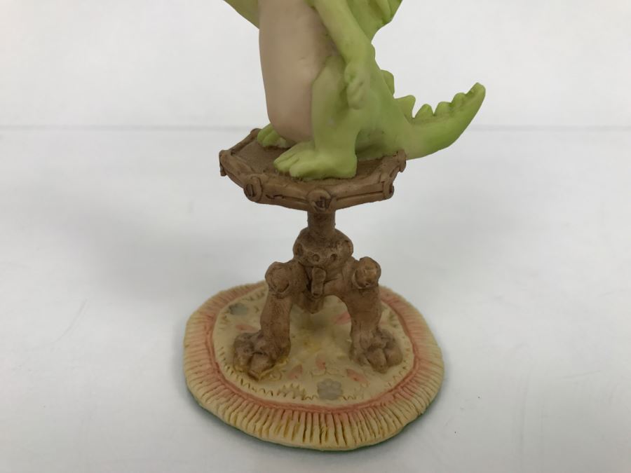 Hand Signed By Real Musgrave Pocket Dragon Figurine 10/92 - Whimsical World Of Pocket Dragons - Look At Me... - 1989 - Lilliput Lane Land Of Legend Limited - Hand Made in UK [MV $450-$600 Unsigned] [Photo 5]