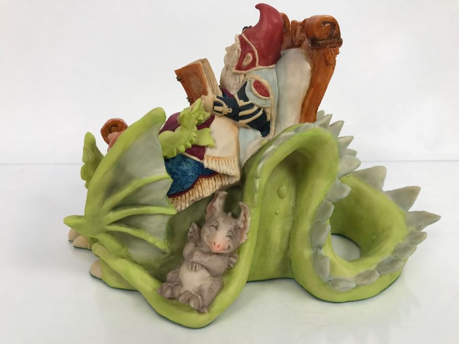 Whimsical World Of Pocket Dragons - Worldwide Limited Edition 1785 of 2500 - Under The Bed - Wizard Reading Atop a Sleeping Dragon [MV $550-$700] [Photo 10]