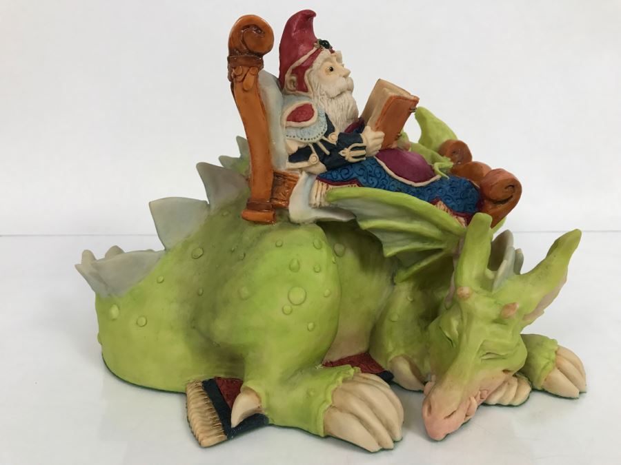 Whimsical World Of Pocket Dragons - Worldwide Limited Edition 1785 of 2500 - Under The Bed - Wizard Reading Atop a Sleeping Dragon [MV $550-$700] [Photo 3]