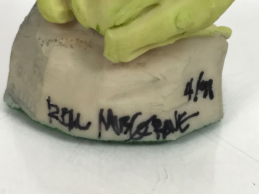 Hand Signed By Real Musgrave Figurine 4/91 - Land Of Legend - Collector’s Fellowship - Take A Chance - Lilliput Lane Land Of Legend Limited - Hand Made in UK [Photo 6]