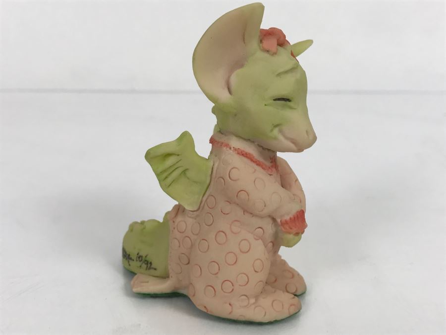 Hand Signed By Real Musgrave 10/92 - Whimsical World Of Pocket Dragons - Pink ’N Pretty - 1989 LLLLL - Copyright Real Musgrave - Made in UK [MV $90-$110 Unsigned] [Photo 11]