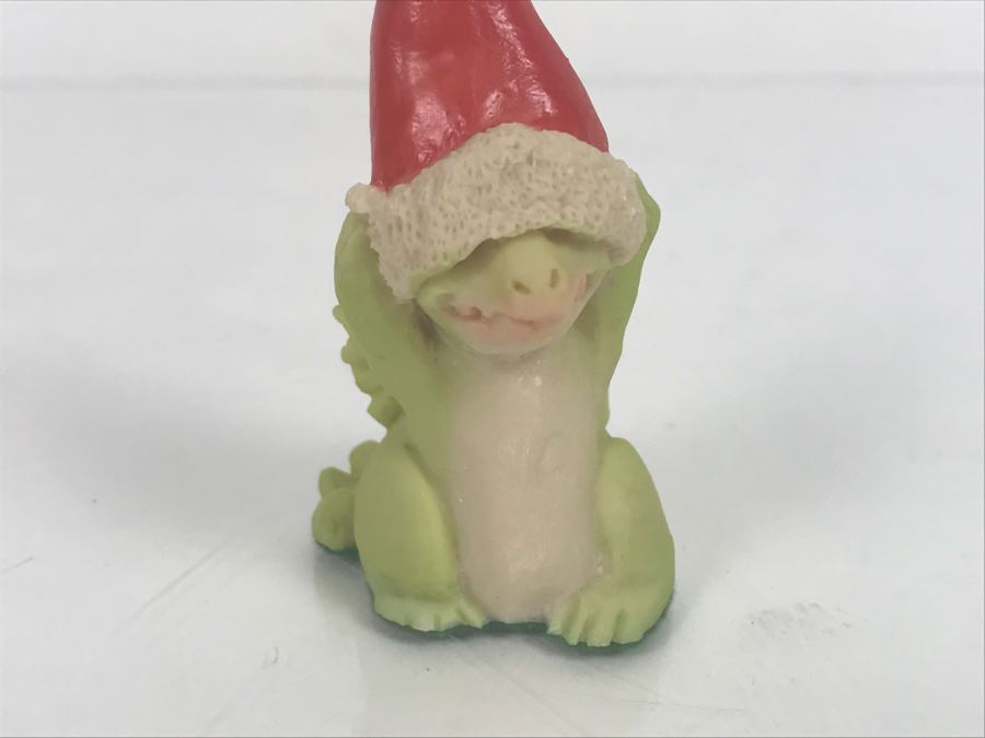 Hand Signed By Real Musgrave 10/92 - Whimsical World Of Pocket Dragons - One-Size-Fits-All - 1990 LLLLL - Made in UK - Copyright RM [MV $60-$80 Unsigned] [Photo 3]