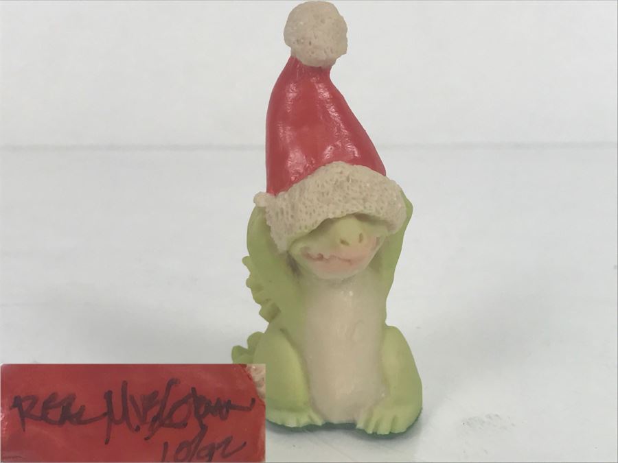 Hand Signed By Real Musgrave 10/92 - Whimsical World Of Pocket Dragons - One-Size-Fits-All - 1990 LLLLL - Made in UK - Copyright RM [MV $60-$80 Unsigned]