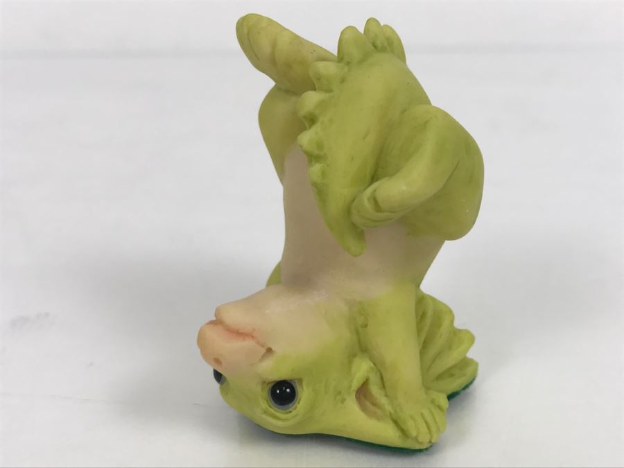 Whimsical World Of Pocket Dragons - Tumbly - 1995 RM/CWAL/CWSL - Flambro [MV $15-$25] [Photo 6]