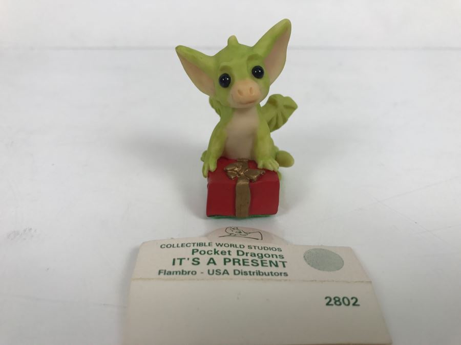 Whimsical World Of Pocket Dragons - It’s a Present -  Flambro - USA Distributors [MV $20-$25] [Photo 1]