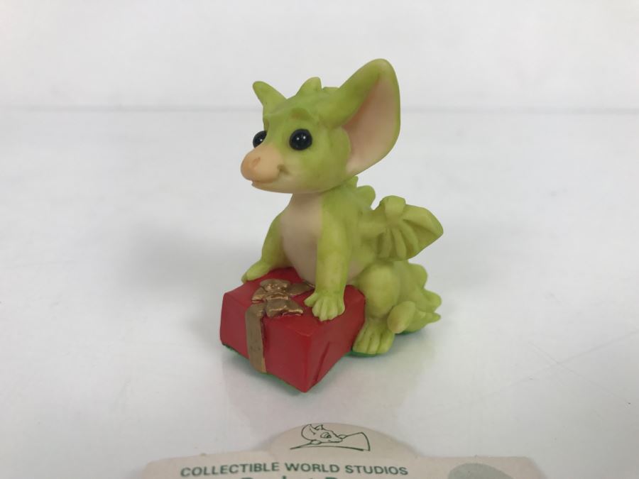 Whimsical World Of Pocket Dragons - It’s a Present -  Flambro - USA Distributors [MV $20-$25] [Photo 4]
