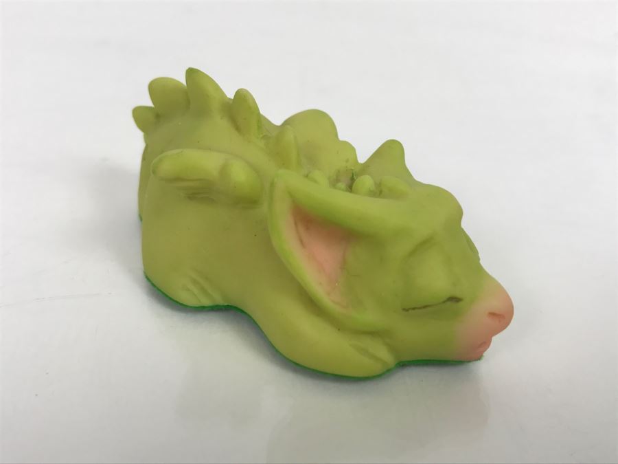 Whimsical World Of Pocket Dragons - Tiny Bit Tired - 1996 Real Musgrave/CWSL - Flambro [MV $12-$15] [Photo 5]