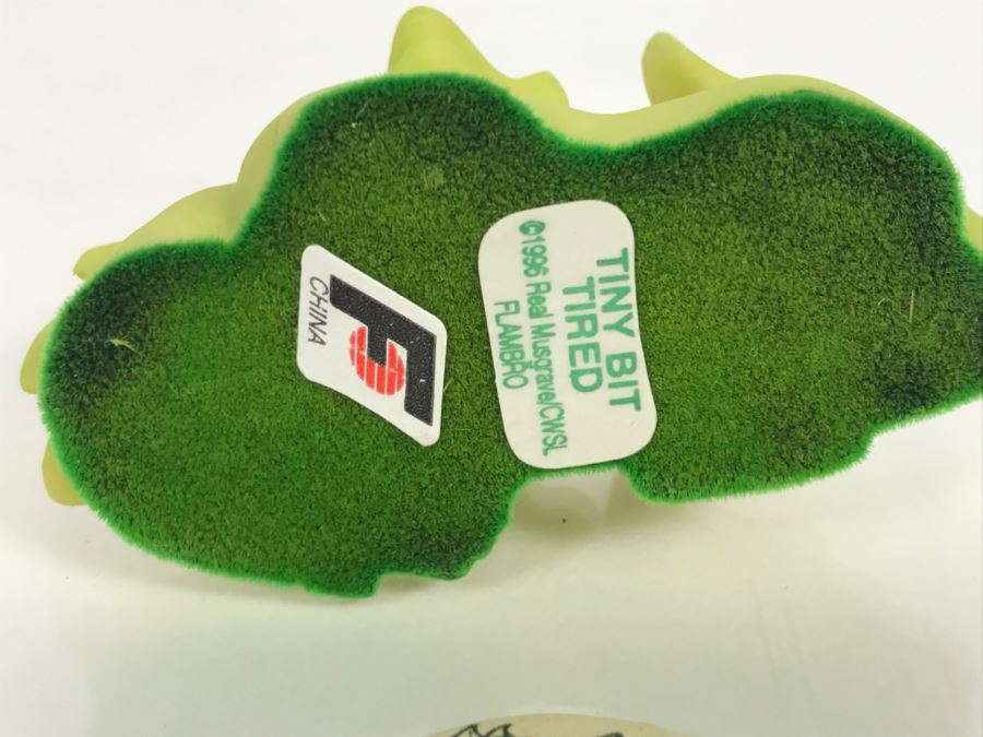 Whimsical World Of Pocket Dragons - Tiny Bit Tired - 1996 Real Musgrave/CWSL - Flambro [MV $12-$15] [Photo 11]