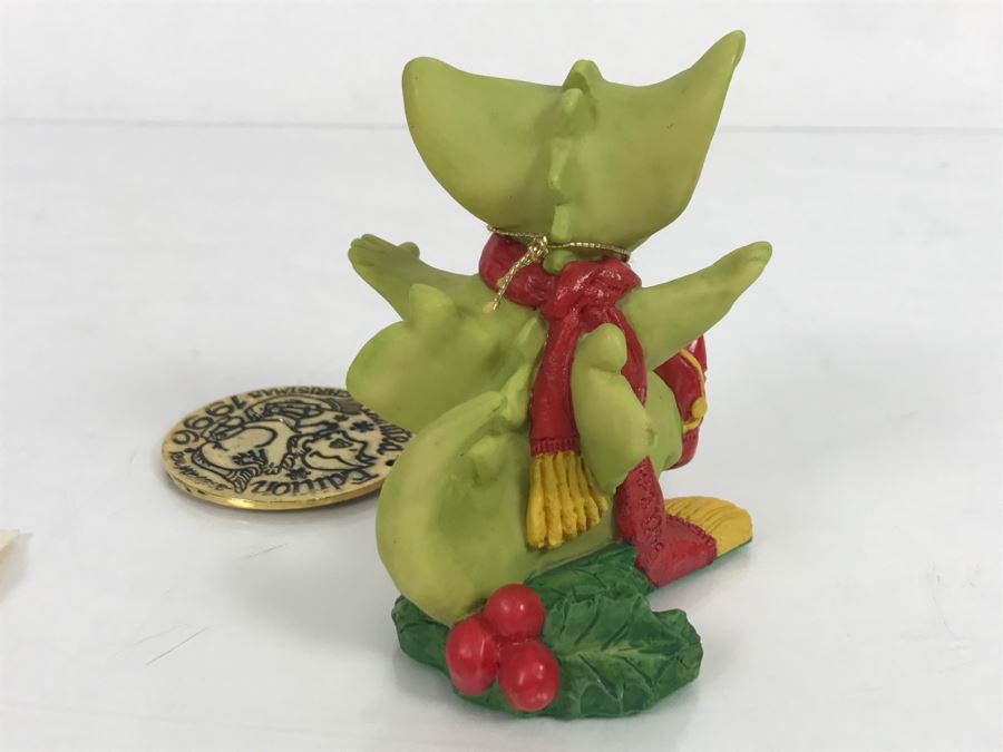 Whimsical World Of Pocket Dragons - Christmas Skates - 1995 RM/CWAL/CWSL - Flambro - Plus Additional Limited Edition 1996 Christmas Ornament [MV $80-$100] [Photo 10]