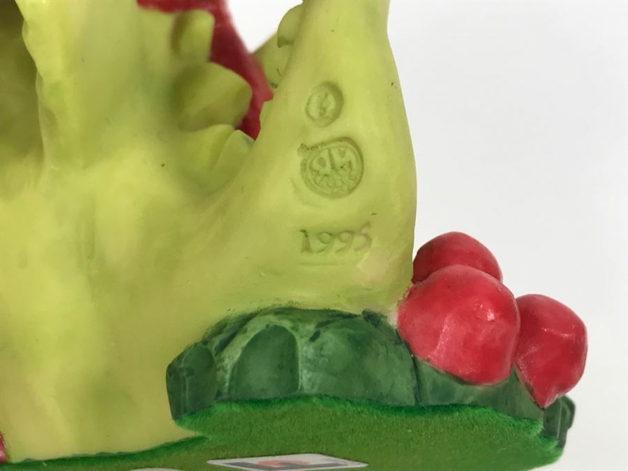 Whimsical World Of Pocket Dragons - Christmas Skates - 1995 RM/CWAL/CWSL - Flambro - Plus Additional Limited Edition 1996 Christmas Ornament [MV $80-$100] [Photo 9]