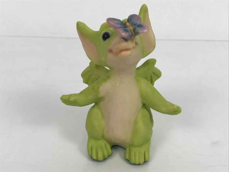 Whimsical World Of Pocket Dragons - Butterfly Kisses - 1994 RM/CWAL/CWSL - Flambro [MV $35-$50] [Photo 2]