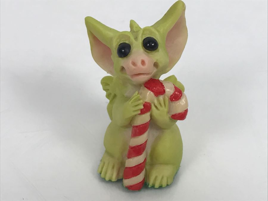 Whimsical World Of Pocket Dragons - Candy Cane - 1994 RM, CWS / CWA - Made in UK [MV $30-$40]