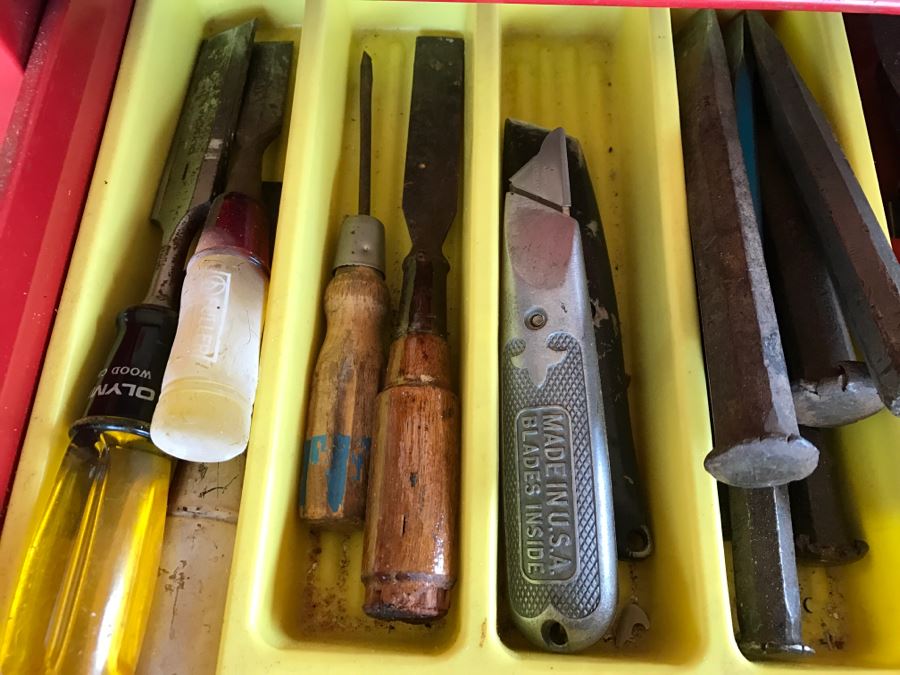 5-Drawer Roller Toolbox Cabinet Loaded With Tools Including Craftsman Sockets, Craftsman Wrenches, Screwdrivers, Knives, Chisels, Pliers, Power Tools - SEE ALL PHOTOS [Photo 21]