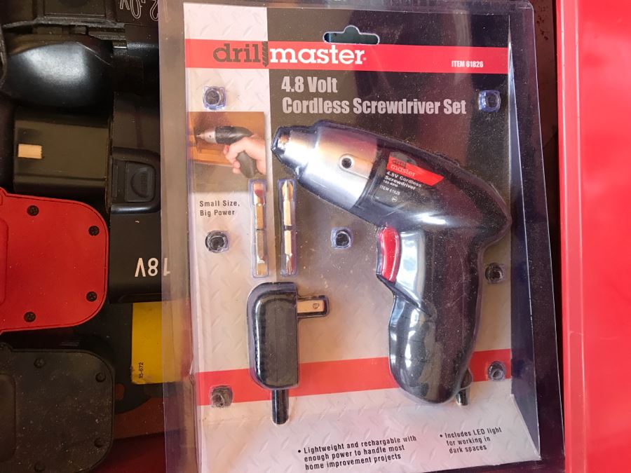 5-Drawer Roller Toolbox Cabinet Loaded With Tools Including Craftsman Sockets, Craftsman Wrenches, Screwdrivers, Knives, Chisels, Pliers, Power Tools - SEE ALL PHOTOS [Photo 52]