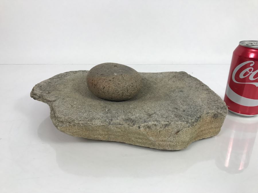 Native American Metate And Mano Grinding Stone [Photo 1]