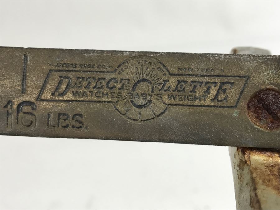 Vintage Scale With Wicker Baby Basket [Photo 8]