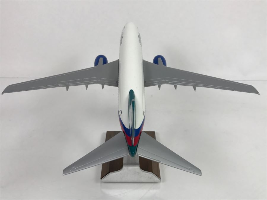 Pacific Miniatures PacMin Precision 1/100 Scale Model Airplane Of AirTRAN (2004) Boeing 737-700 With Box [Photo 9]