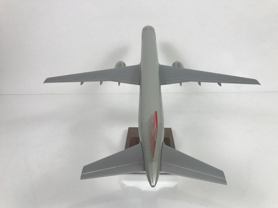 Pacific Miniatures PacMin Precision 1/100 Scale Model Airplane Of Northwest Airline Boeing 757-300 (2003) With Box [Photo 13]