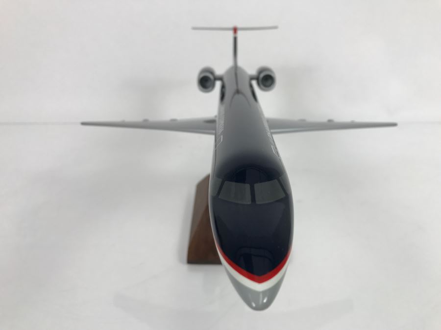 Pacific Miniatures PacMin Precision 1/72 Scale Model Airplane Of US Airways Express ERJ-145 With Box [Photo 5]