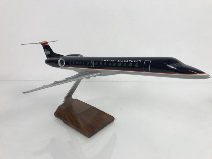 Pacific Miniatures PacMin Precision 1/72 Scale Model Airplane Of US Airways Express ERJ-145 With Box [Photo 6]