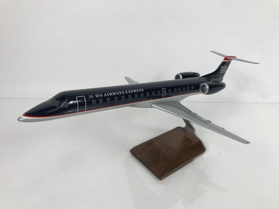 Pacific Miniatures PacMin Precision 1/72 Scale Model Airplane Of US Airways Express ERJ-145 With Box [Photo 3]