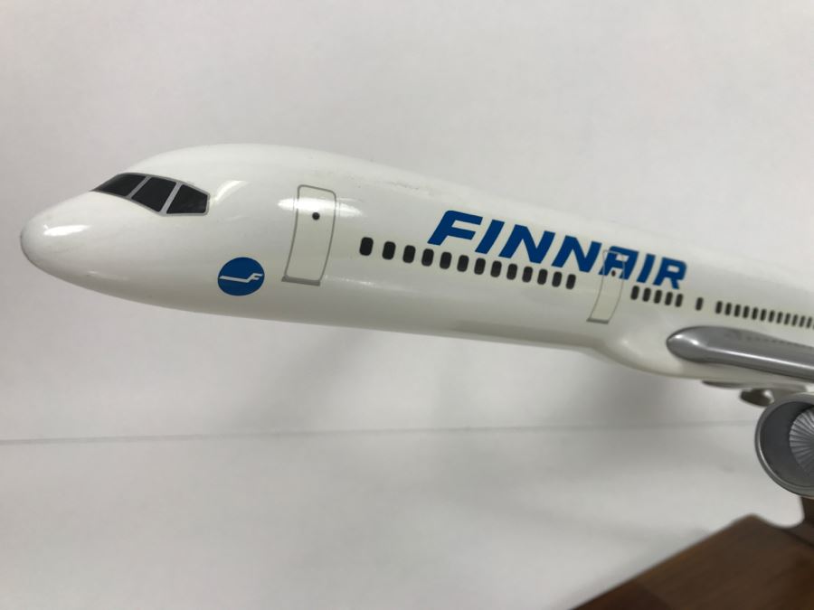 Pacific Miniatures PacMin Precision 1/100 Scale Model Airplane Of FINNAIR Boeing 757-200 With Box [Photo 4]