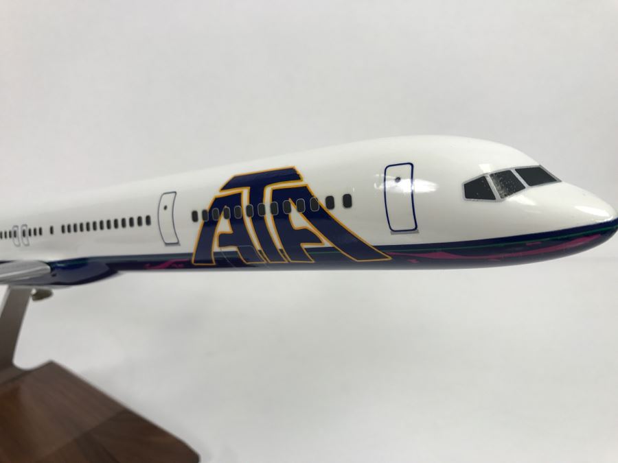 Pacific Miniatures PacMin Precision 1/100 Scale Model Airplane Of American Trans Air ATA Boeing 757-300 With Box [Photo 7]
