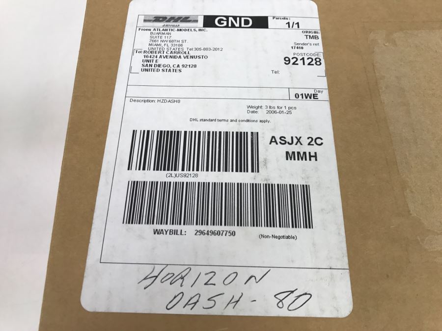 Atlantic Models Inc Precision Scale Model Airplane Of Horizon Dash-80 With Box [Photo 14]