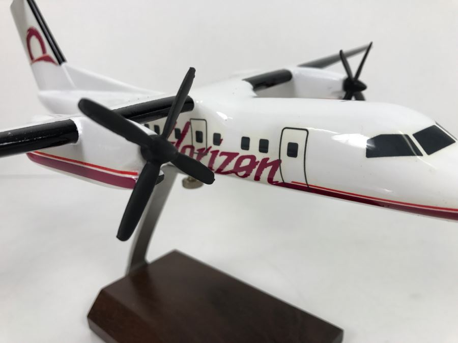 Atlantic Models Inc Precision Scale Model Airplane Of Horizon Dash-80 With Box [Photo 4]