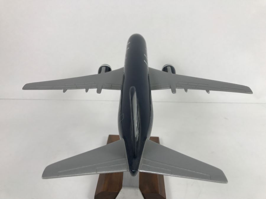 Atlantic Models Inc Precision Scale Model Airplane Of Alaska Air Boeing 737-700 With Box [Photo 10]