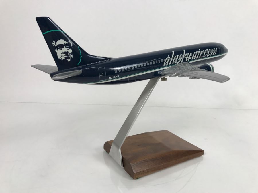 Atlantic Models Inc Precision Scale Model Airplane Of Alaska Air Boeing 737-700 With Box [Photo 12]