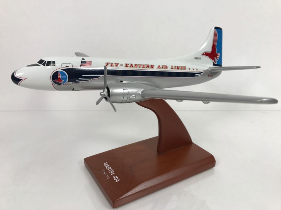 Toys & Models Corporation Precision 1/72 Scale Model Airplane Of Eastern Martin 404 With Box And Pair Of Eastern Buttons And Flight Wings [Photo 14]