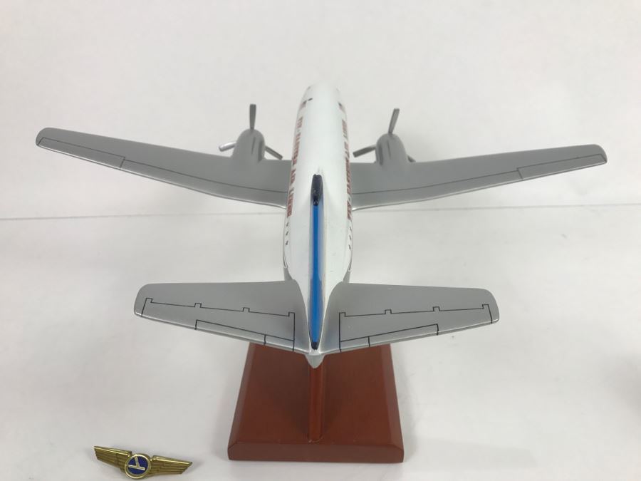 Toys & Models Corporation Precision 1/72 Scale Model Airplane Of Eastern Martin 404 With Box And Pair Of Eastern Buttons And Flight Wings [Photo 18]