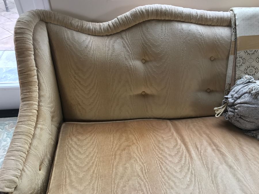 Stunning Vintage French Provincial Sofa Reupholstered Includes Throw Pillows 88'W X 31'D X 31'H [Photo 11]