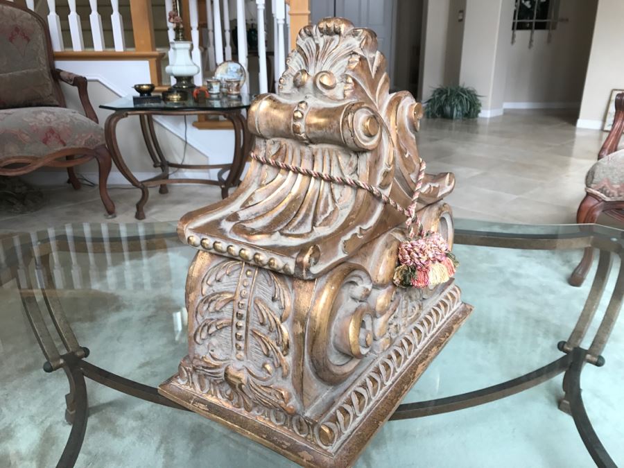 Large Ornate Gilt Box With Lid And Tassles [Photo 4]