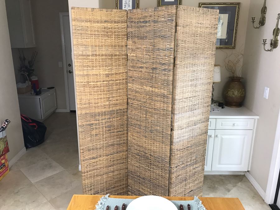 3-Panel Wicker Screen Room Divider 54'W x 71.5'H [Photo 3]