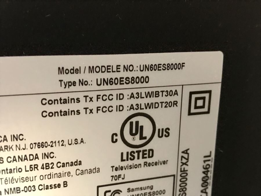 Samsung UN60ES8000F 60-Inch 1080p 240Hz 3D Slim LED HDTV With (7) Pairs Of 3D Active Glasses, Smart Evolution Kit, Samsung Keyboard And IR Blaster VG-IRB2000 [Photo 14]