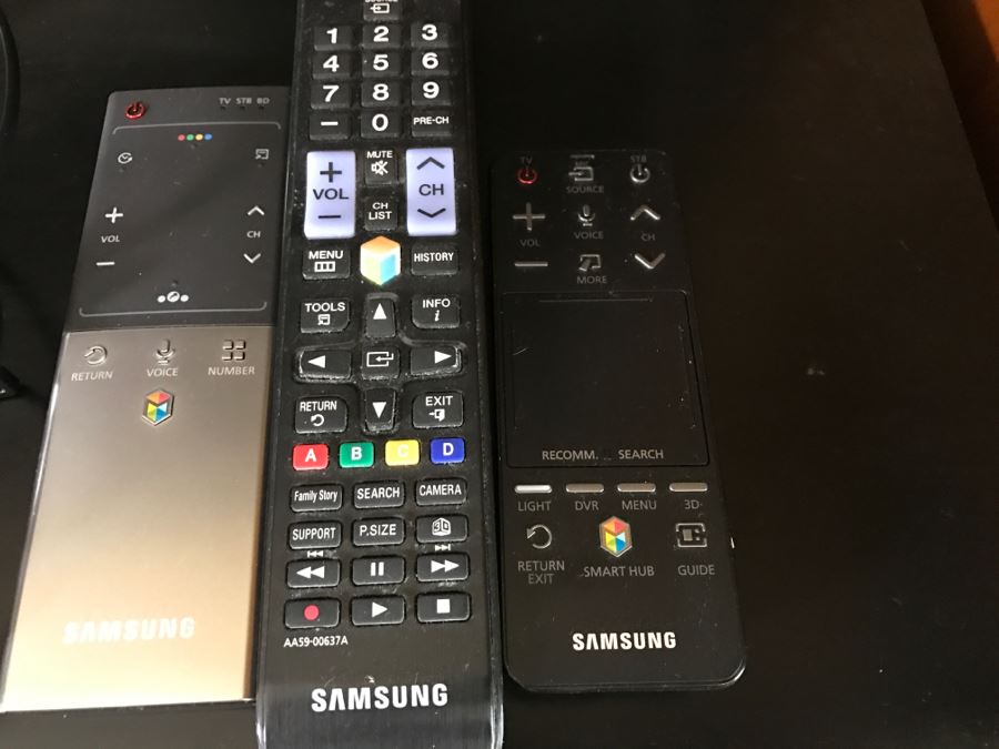 Samsung UN60ES8000F 60-Inch 1080p 240Hz 3D Slim LED HDTV With (7) Pairs Of 3D Active Glasses, Smart Evolution Kit, Samsung Keyboard And IR Blaster VG-IRB2000 [Photo 25]