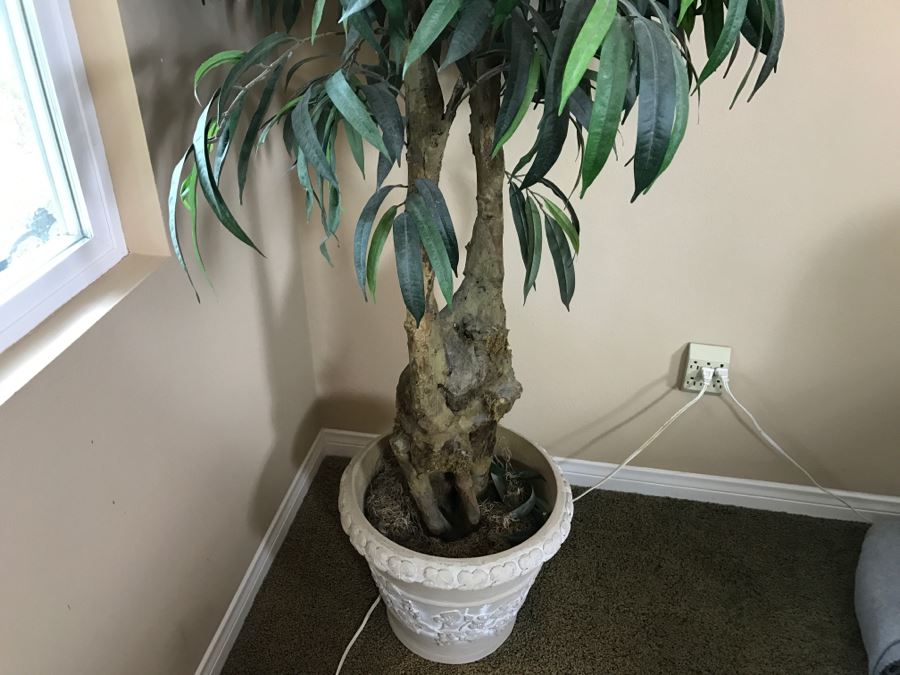 Indoor Artificial Plant With Pot [Photo 6]