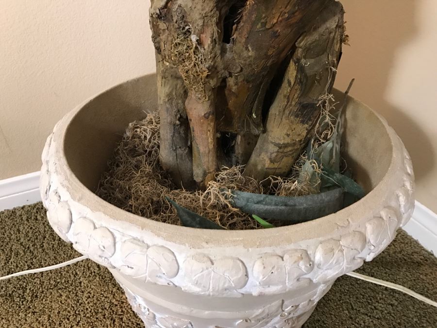 Indoor Artificial Plant With Pot [Photo 5]